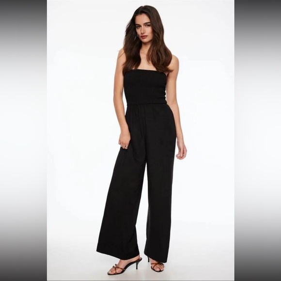 DYNAMITE Linen Black Strapless Jumpsuit - Picture 2 of 7
